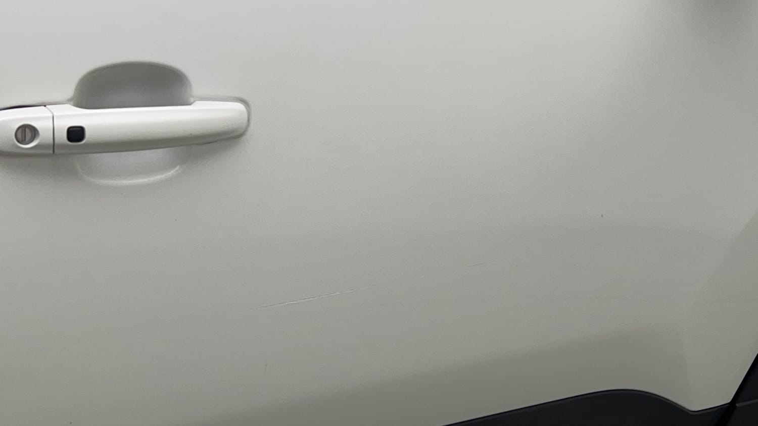 Used 2024 Maruti Suzuki Brezza ZXi Petrol Manual dents MINOR SCRATCH