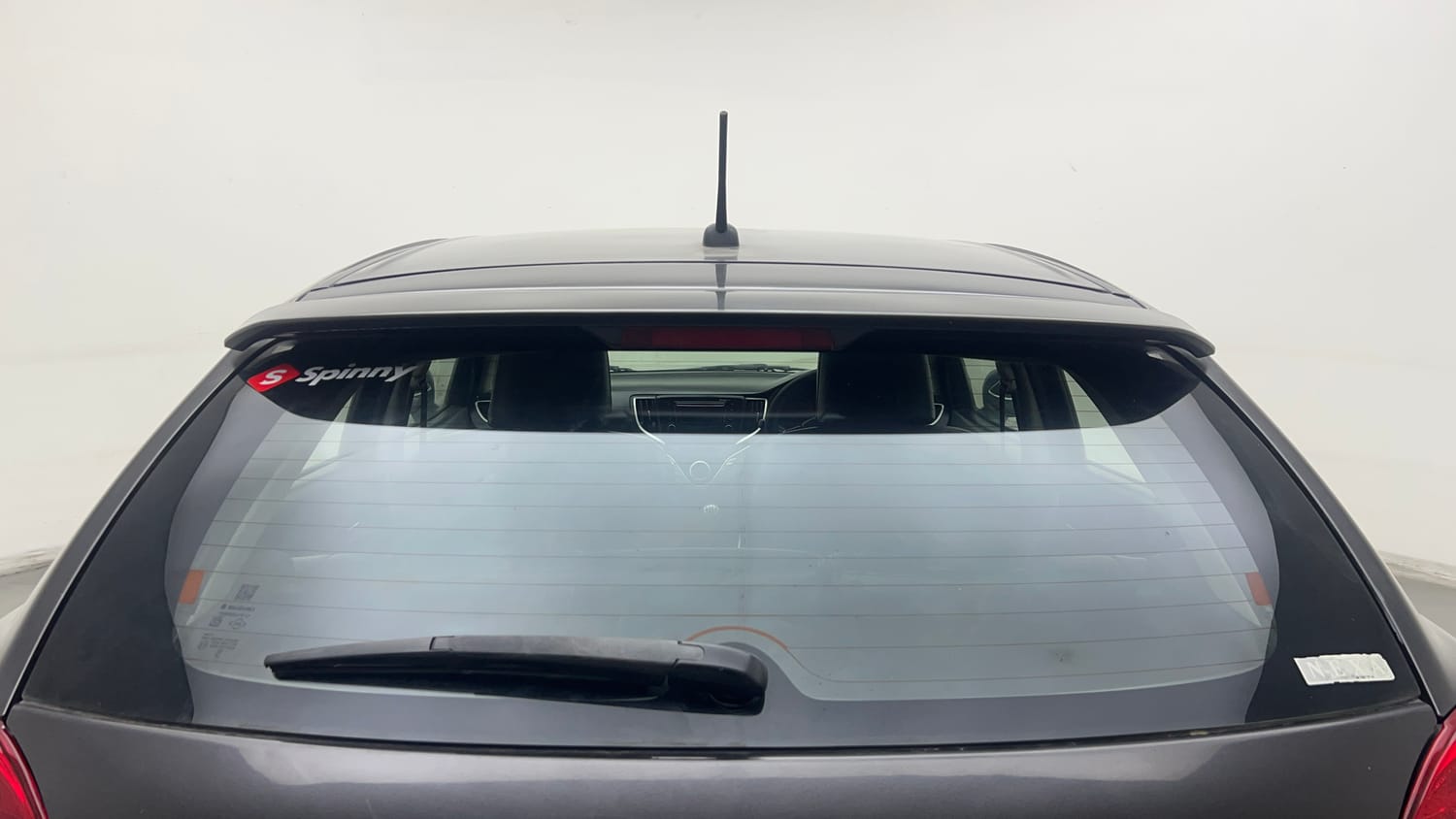 Used 2017 Maruti Suzuki Baleno Delta 1.2 Petrol Manual exterior BACK WINDSHIELD VIEW