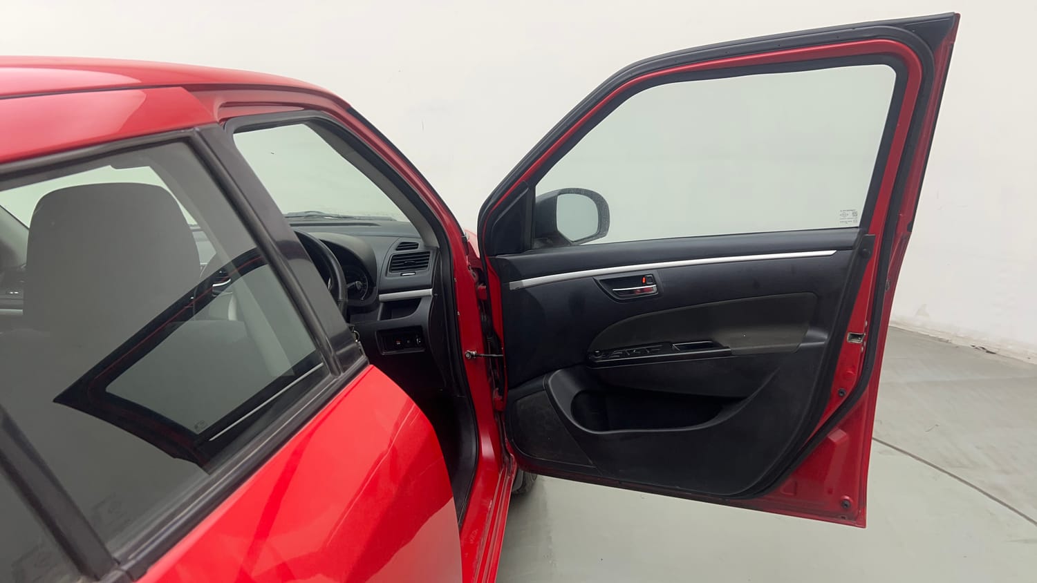Used 2015 Maruti Suzuki Swift VXi Petrol Manual interior RIGHT FRONT DOOR OPEN VIEW