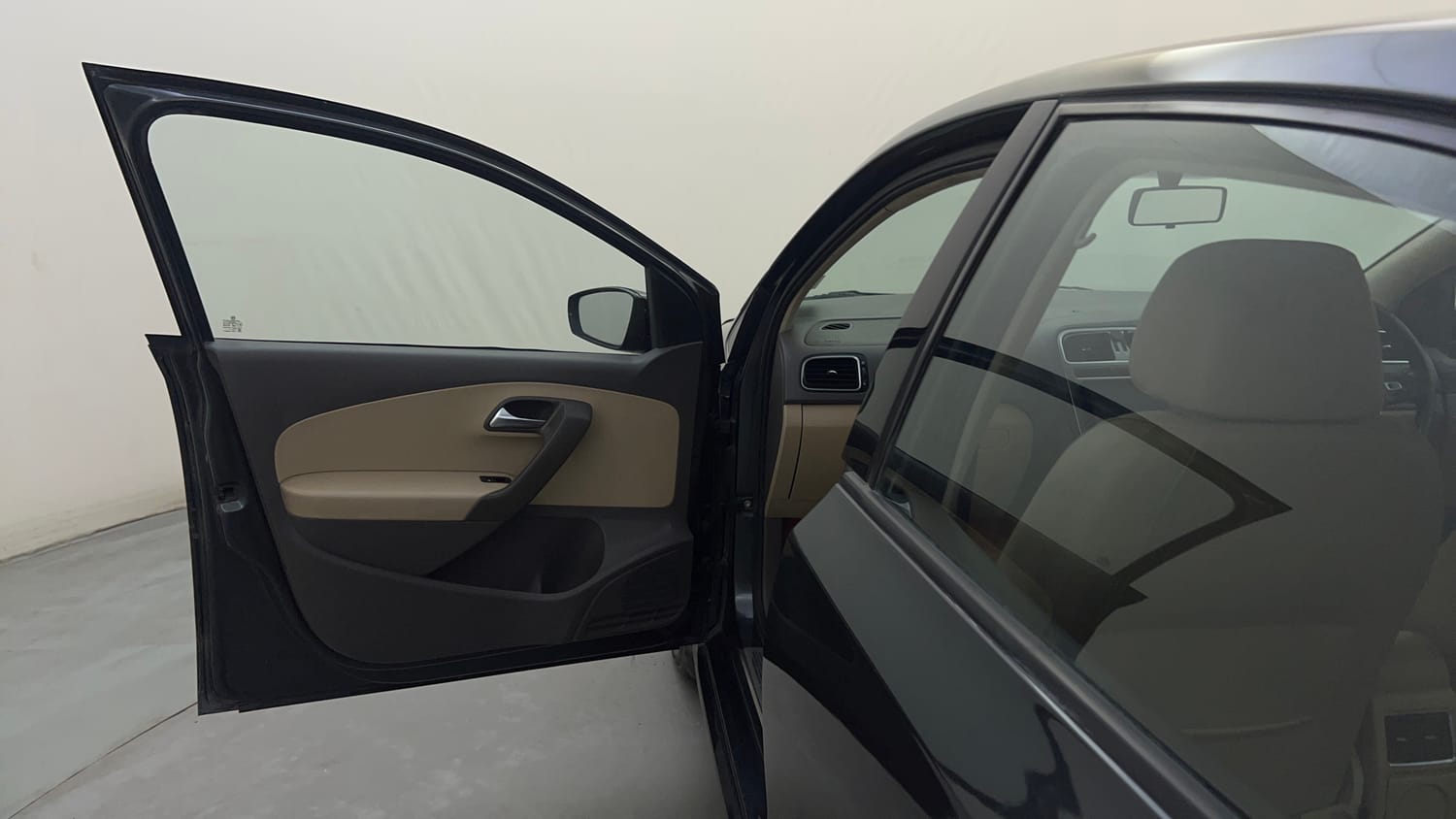 Used 2015 Volkswagen Vento Highline Diesel Diesel Manual interior LEFT FRONT DOOR OPEN VIEW