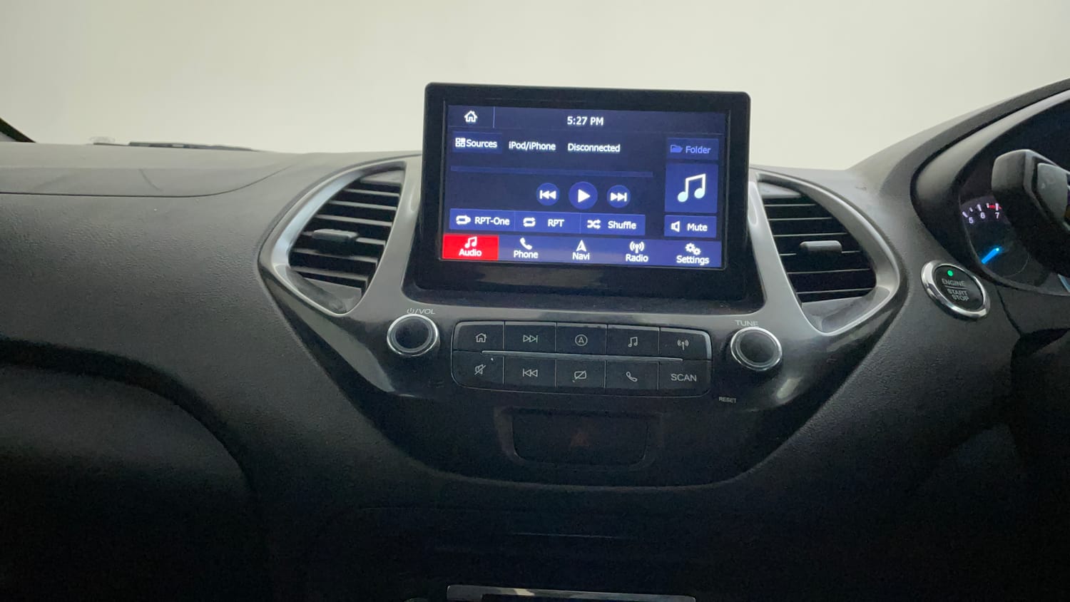 Used 2020 Ford Freestyle Titanium Plus 1.2 Ti-VCT Petrol Manual top_features Touch screen infotainment system
