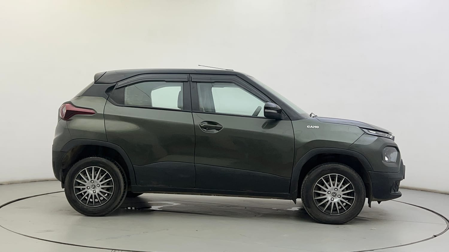 Used 2023 Tata Punch Camo Accomplished AMT Petrol Automatic exterior RIGHT SIDE VIEW