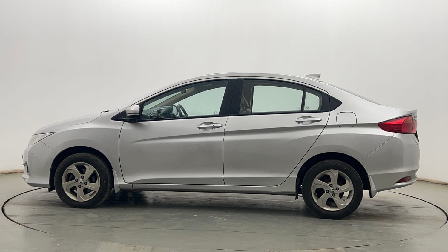 Used 2015 Honda City VX Petrol Manual exterior LEFT SIDE VIEW