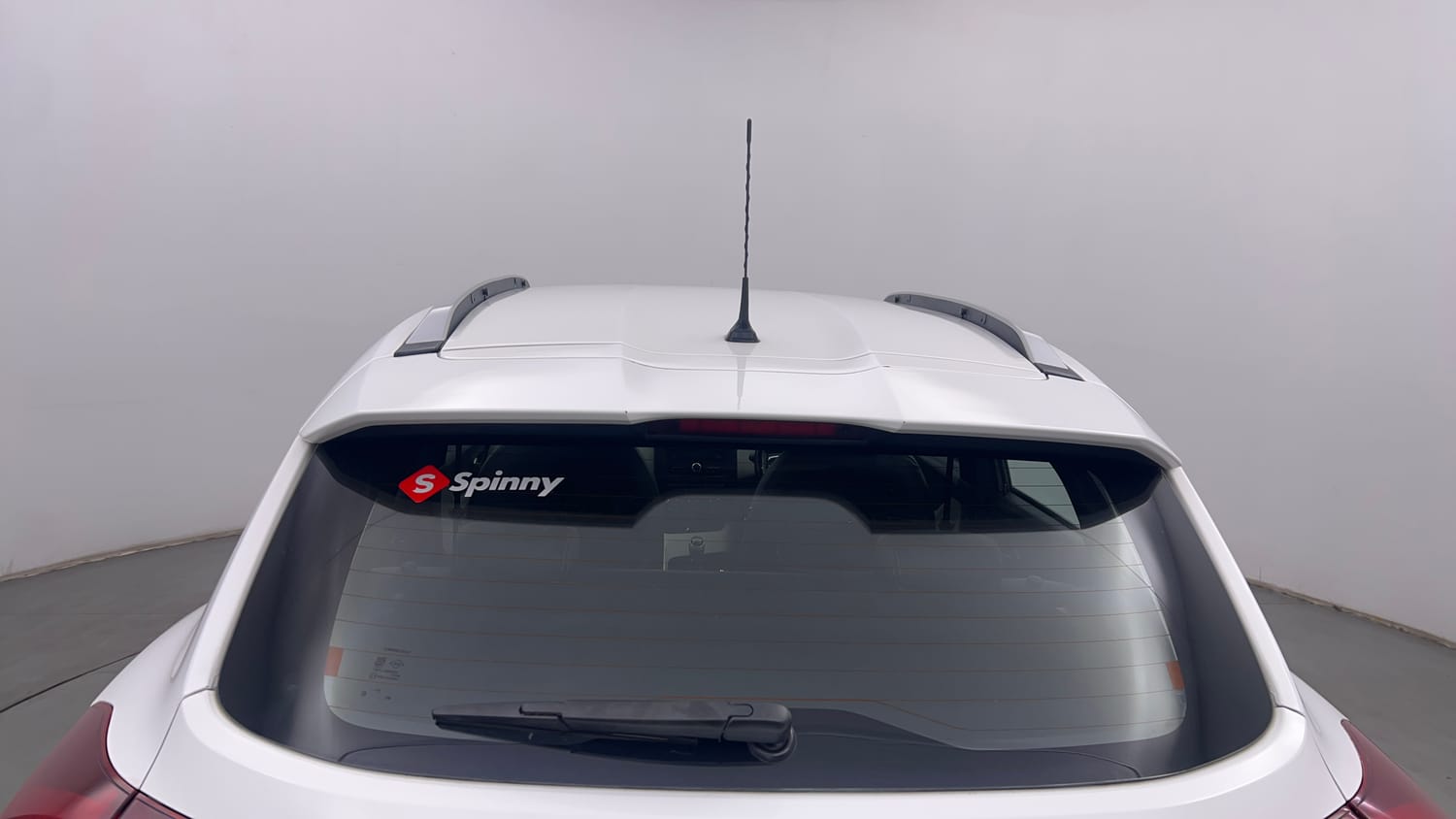 Used 2021 Nissan Magnite XL Petrol Manual exterior BACK WINDSHIELD VIEW