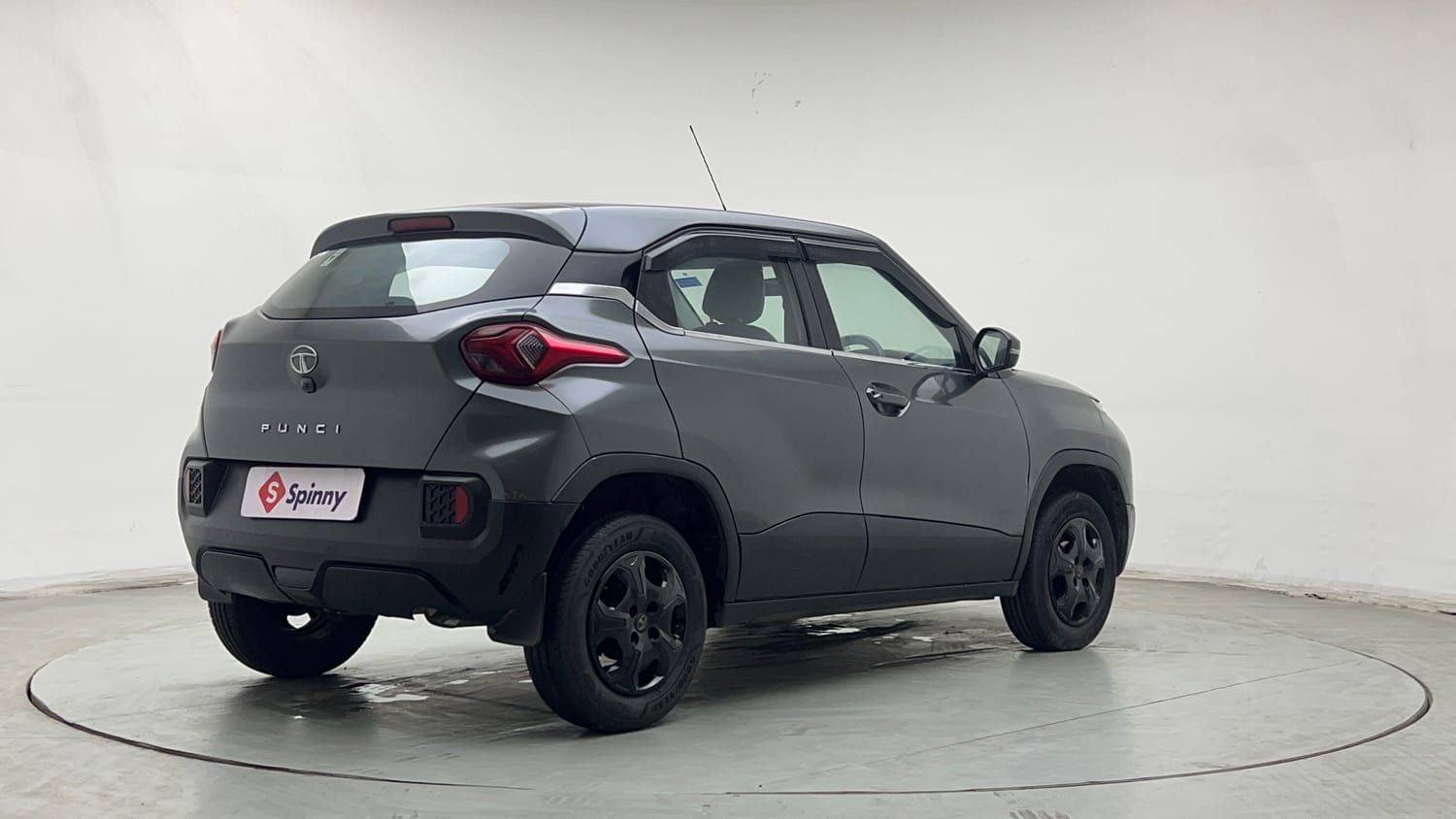 Used 2022 Tata Punch Accomplished AMT Petrol Automatic exterior RIGHT REAR CORNER VIEW