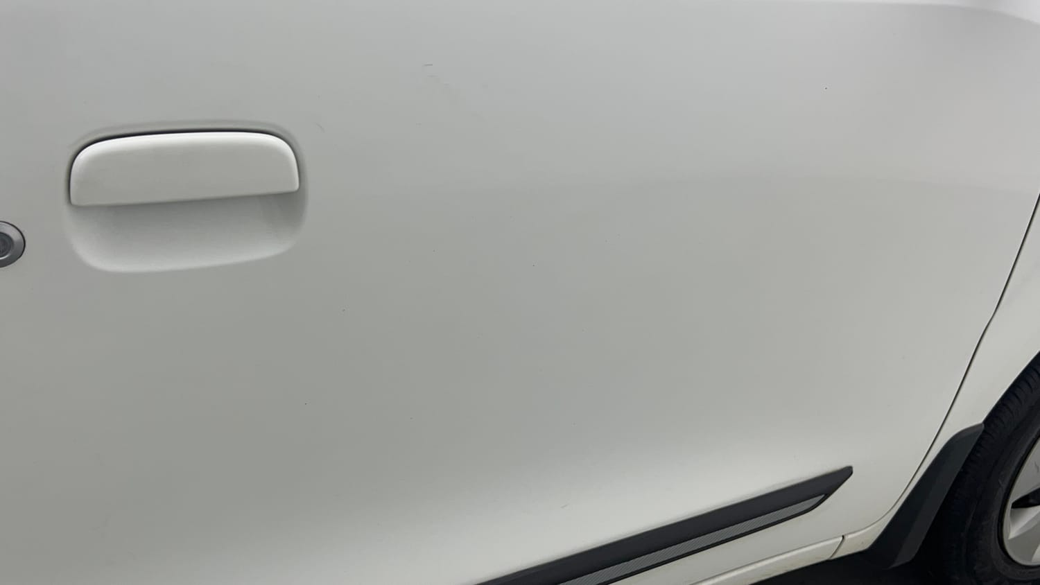 Used 2023 Maruti Suzuki Wagon R VXI 1.0 Petrol Manual dents MINOR SCRATCH