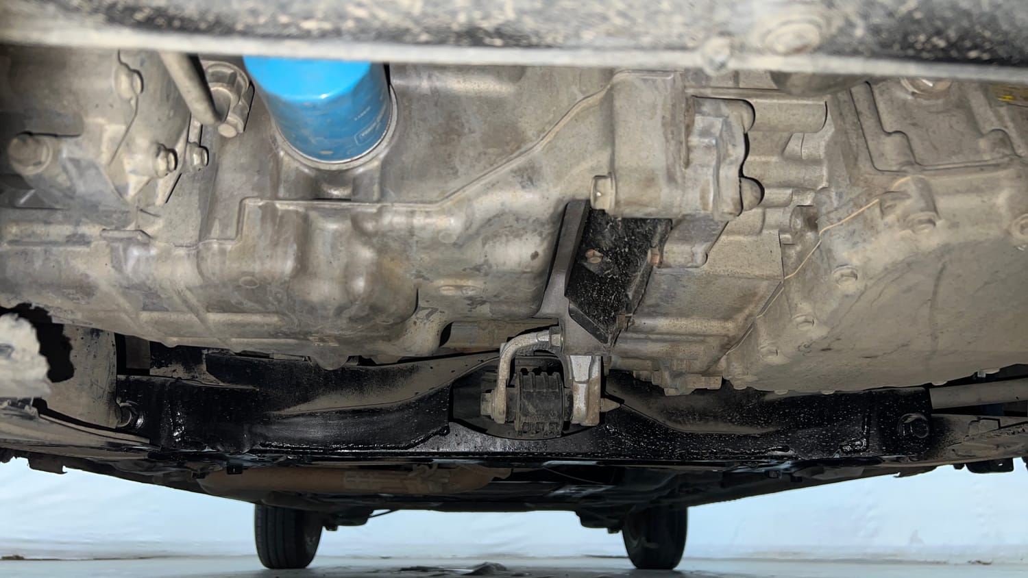 Used 2015 Honda Jazz V AT Petrol Petrol Automatic extra FRONT LEFT UNDERBODY VIEW