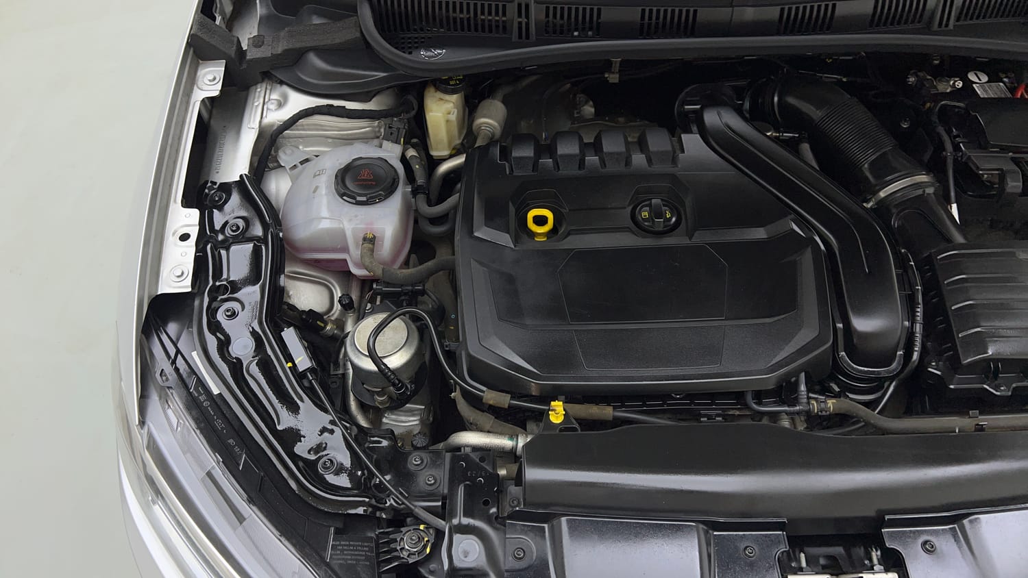 Used 2023 Volkswagen Virtus GT Plus 1.5 TSI EVO DSG Petrol Automatic engine ENGINE RIGHT SIDE VIEW