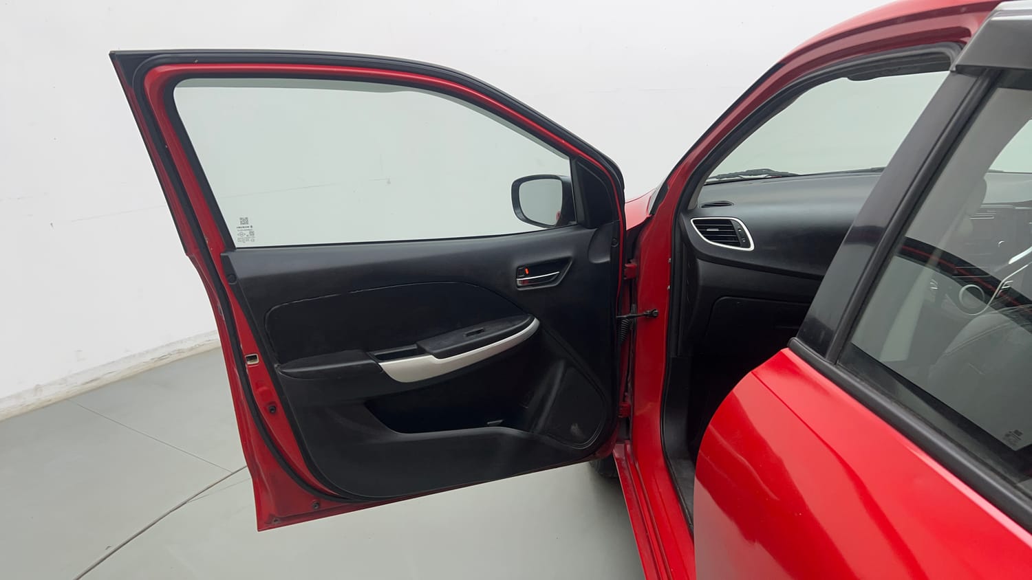 Used 2015 Maruti Suzuki Baleno Delta 1.2 Petrol Manual interior LEFT FRONT DOOR OPEN VIEW