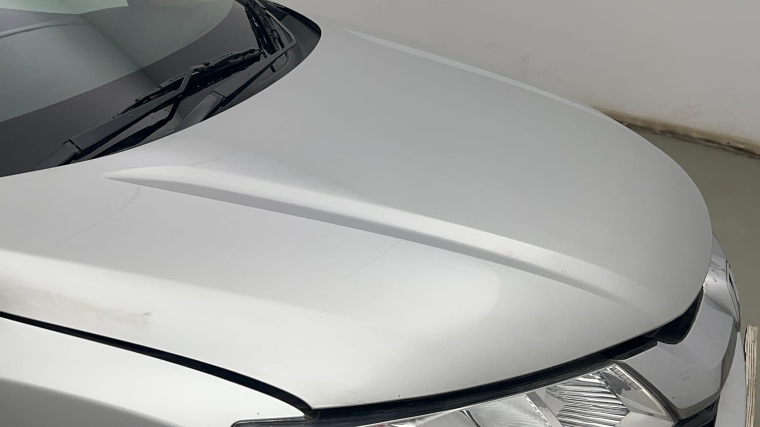 Used 2015 Honda City VX Petrol Manual dents MINOR SCRATCH