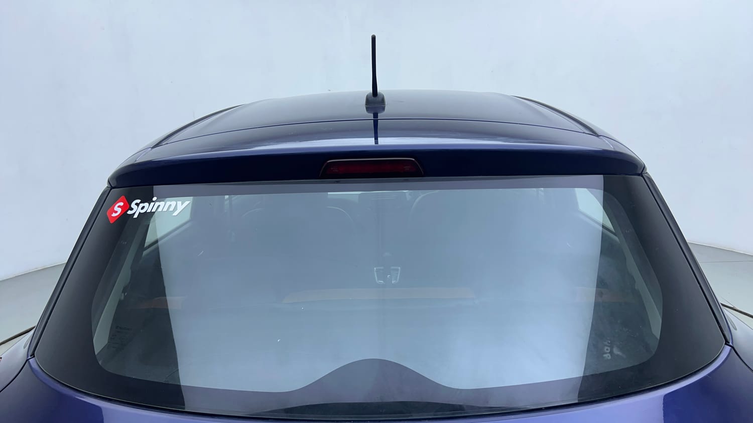 Used 2019 Maruti Suzuki Swift VXi AMT Petrol Automatic exterior BACK WINDSHIELD VIEW