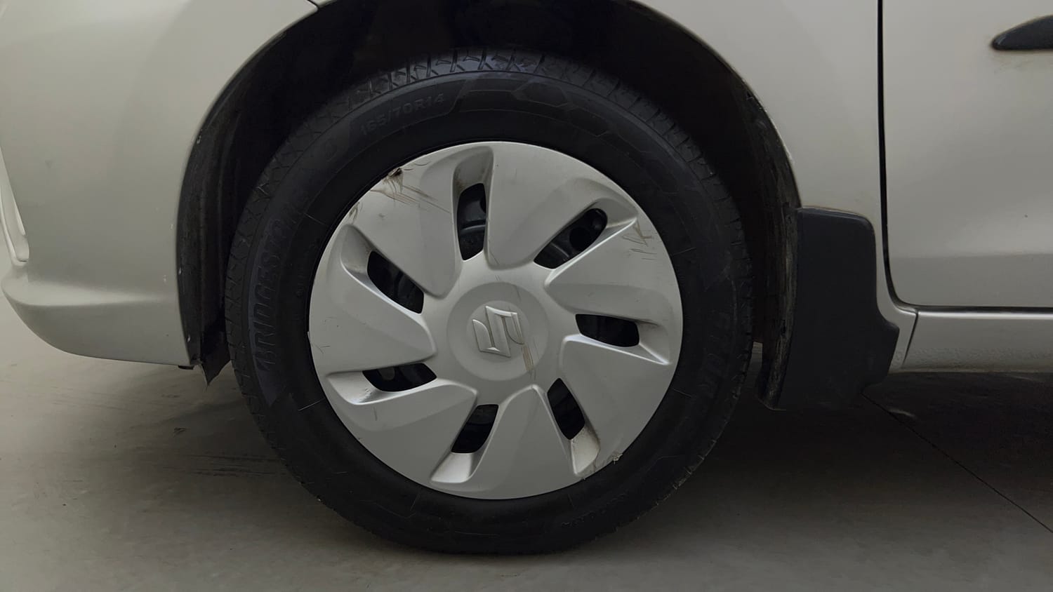 Used 2019 Maruti Suzuki Celerio ZXi Petrol Manual tyres LEFT FRONT TYRE RIM VIEW
