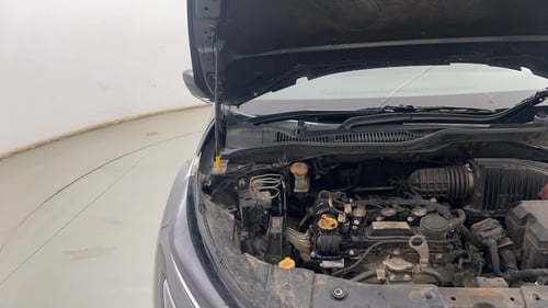 Used 2022 Tata Altroz XZ Petrol Petrol Manual engine ENGINE RIGHT SIDE HINGE & APRON VIEW