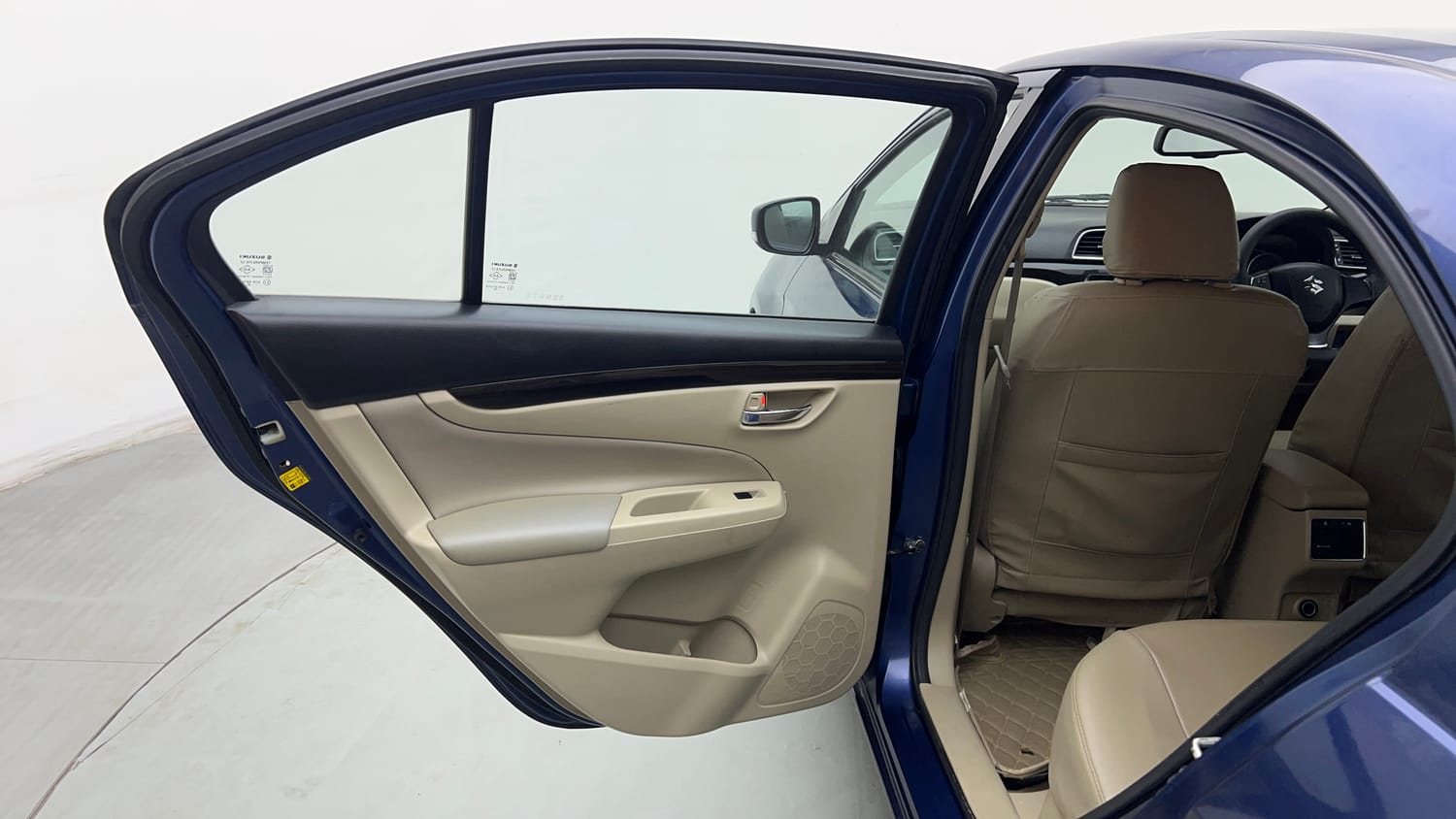 Used 2018 Maruti Suzuki Ciaz Zeta 1.4 AT Petrol Automatic interior LEFT REAR DOOR OPEN VIEW