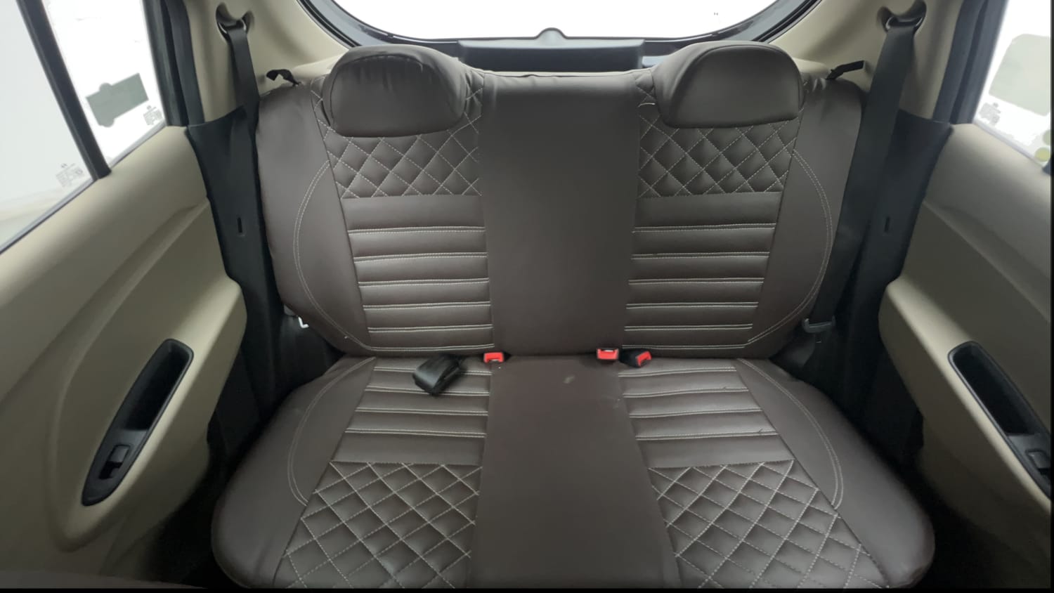 Used 2022 Hyundai Santro Sportz Petrol Manual interior REAR SEAT CONDITION VIEW