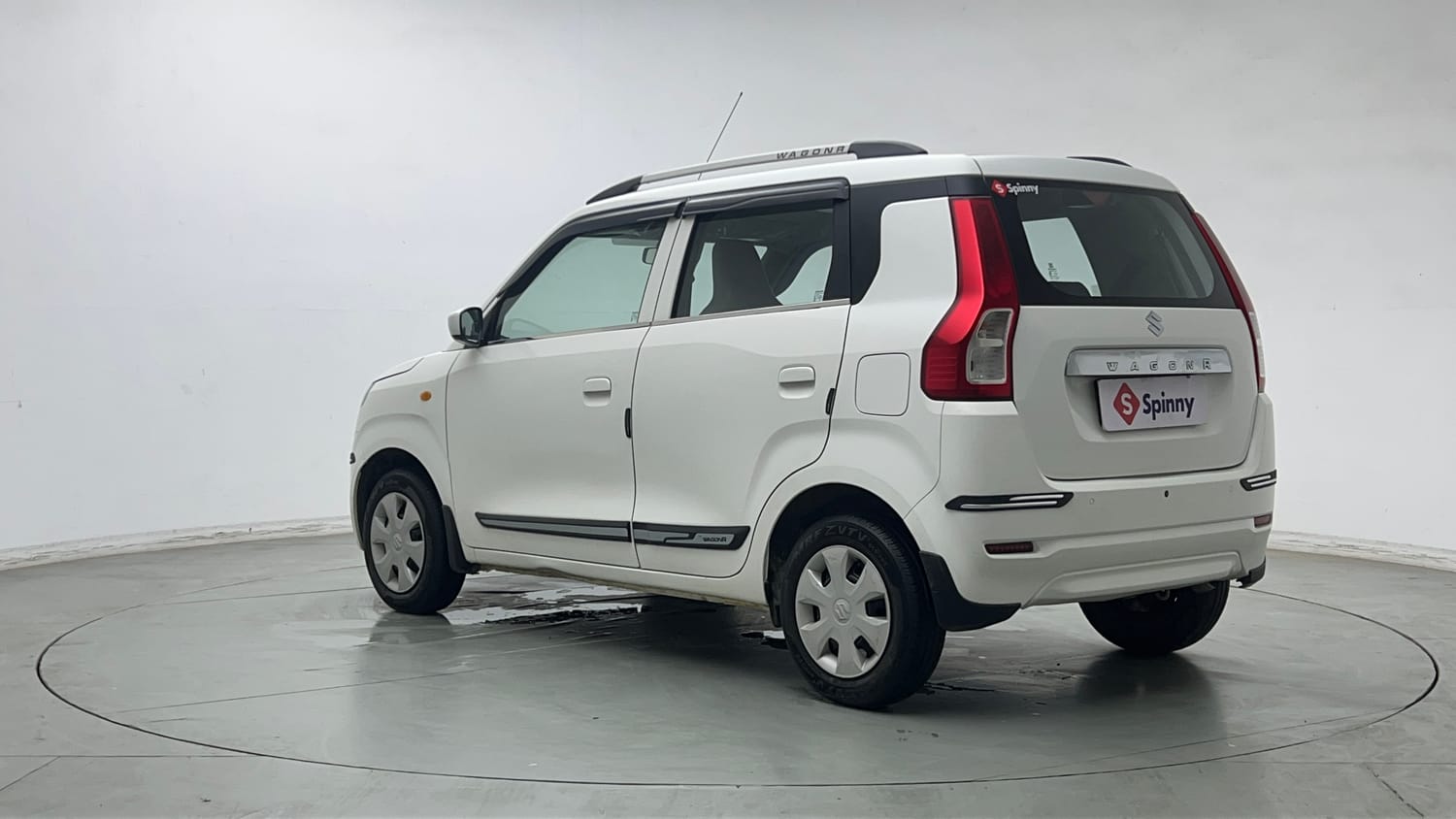 Used 2023 Maruti Suzuki Wagon R VXI 1.0 Petrol Manual exterior LEFT REAR CORNER VIEW