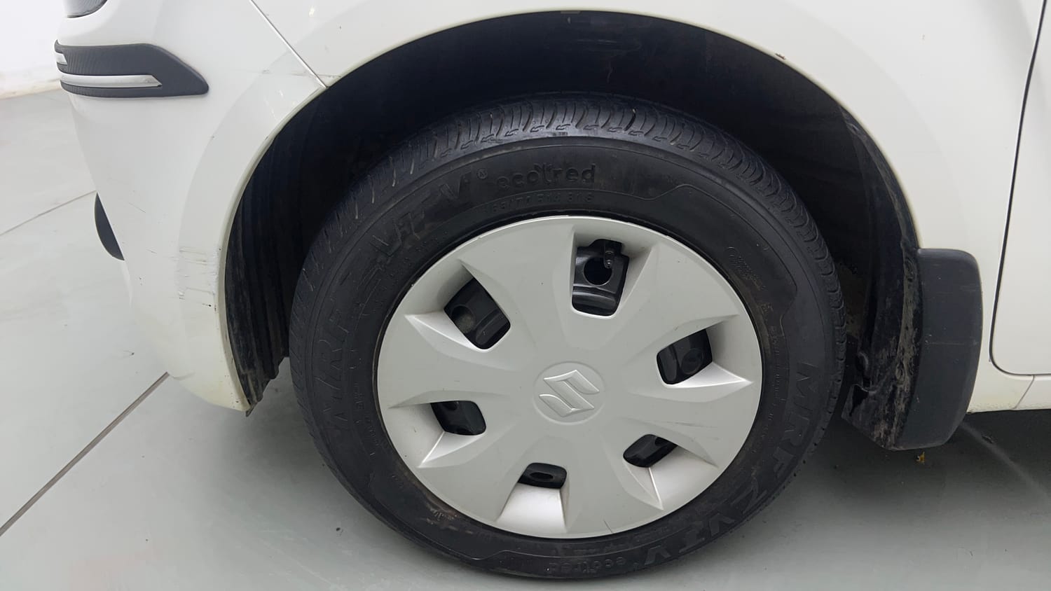 Used 2023 Maruti Suzuki Wagon R VXI 1.0 Petrol Manual tyres LEFT FRONT TYRE RIM VIEW