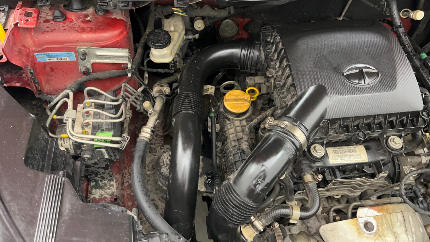 Used 2021 Tata Nexon XZA Plus Petrol Automatic engine ENGINE RIGHT SIDE VIEW