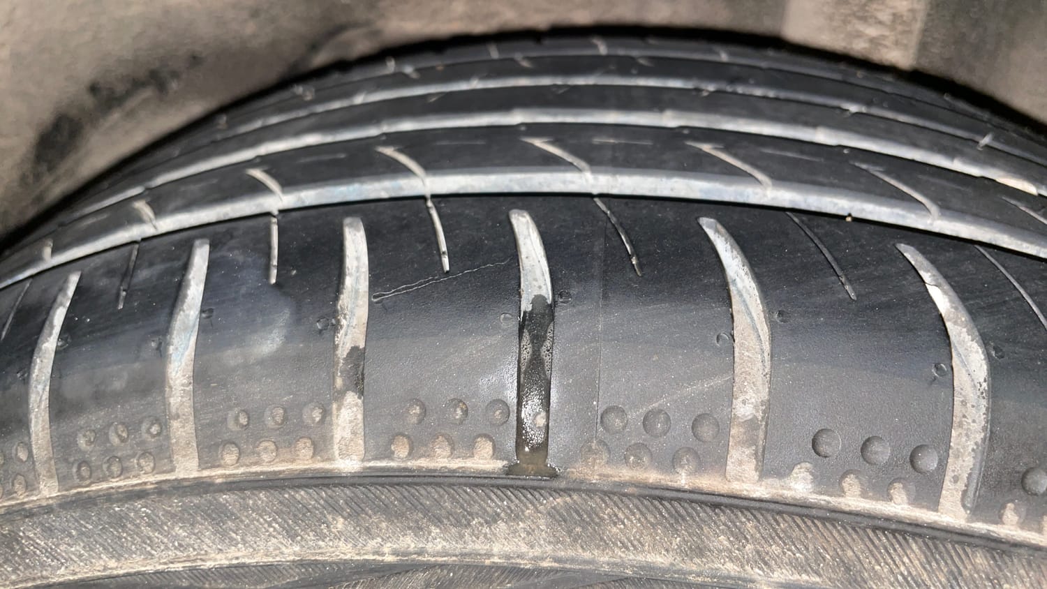Used 2020 Ford Freestyle Titanium Plus 1.2 Ti-VCT Petrol Manual tyres LEFT REAR TYRE TREAD VIEW