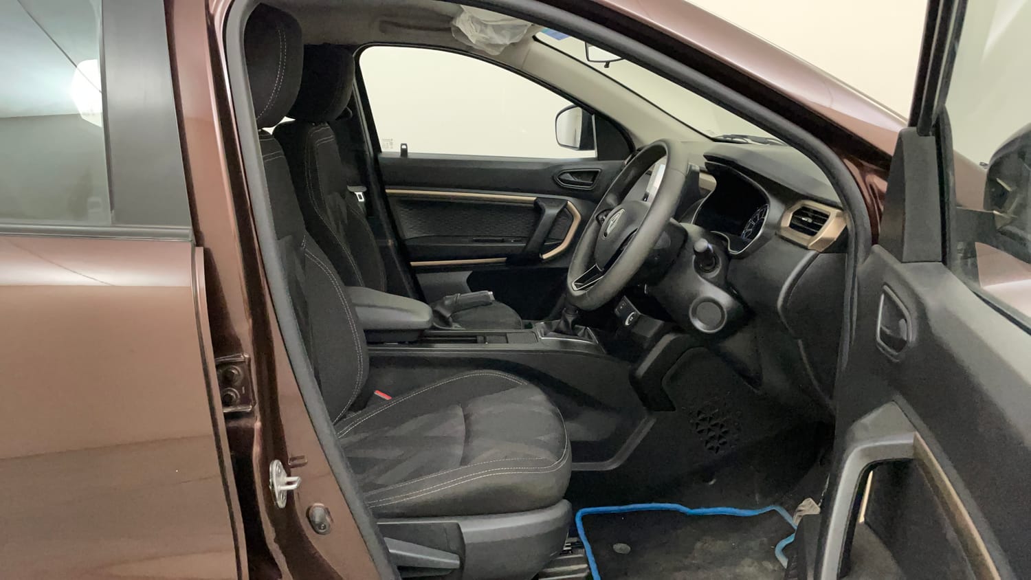 Used 2022 Renault Kiger RXT AMT Petrol Automatic interior RIGHT SIDE FRONT DOOR CABIN VIEW