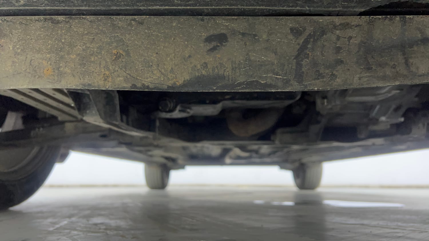 Used 2022 Tata Altroz XZ Plus Diesel Diesel Manual extra FRONT LEFT UNDERBODY VIEW