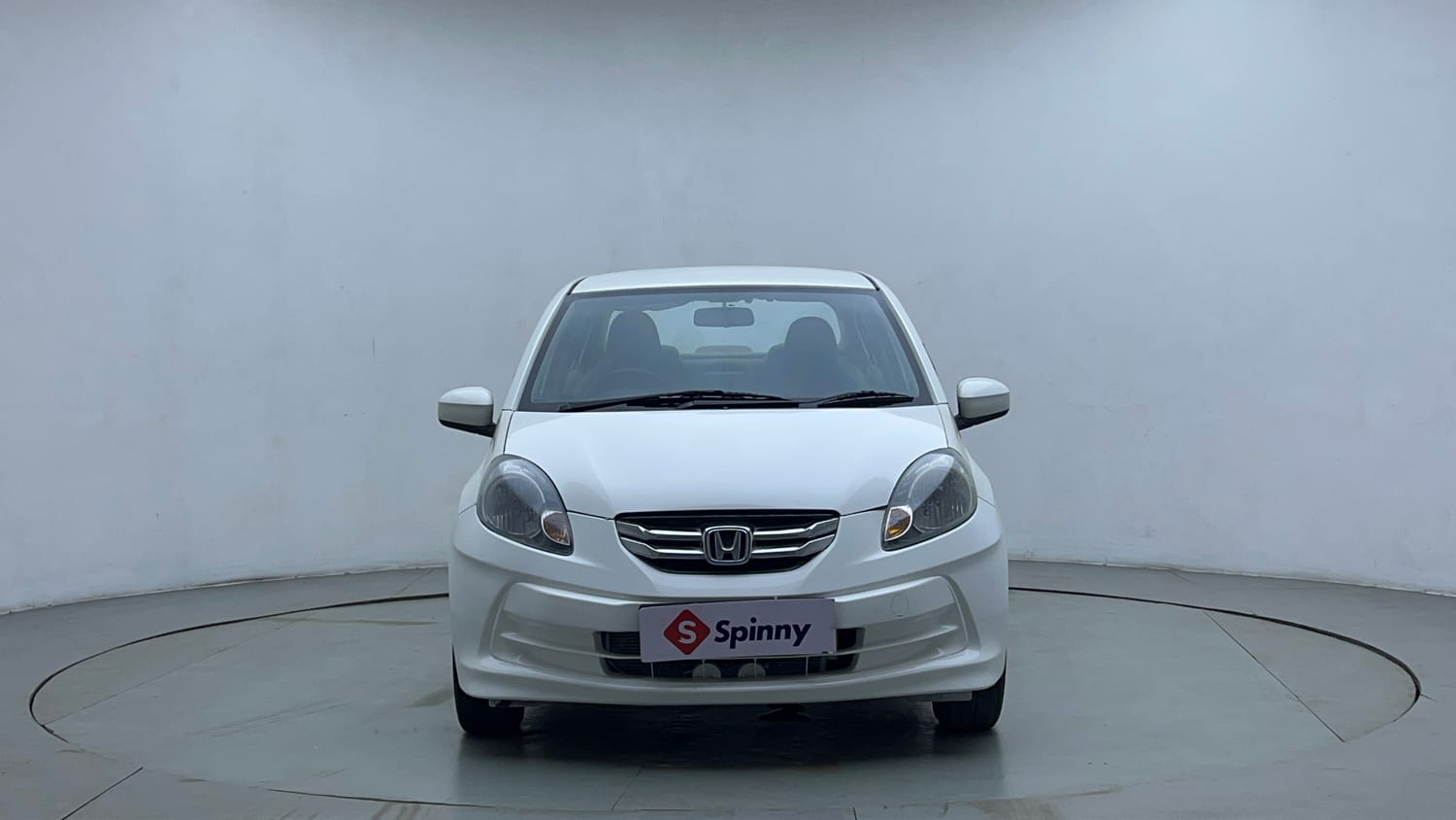 Used 2013 Honda Amaze 1.2 S i-VTEC Petrol Manual exterior FRONT VIEW