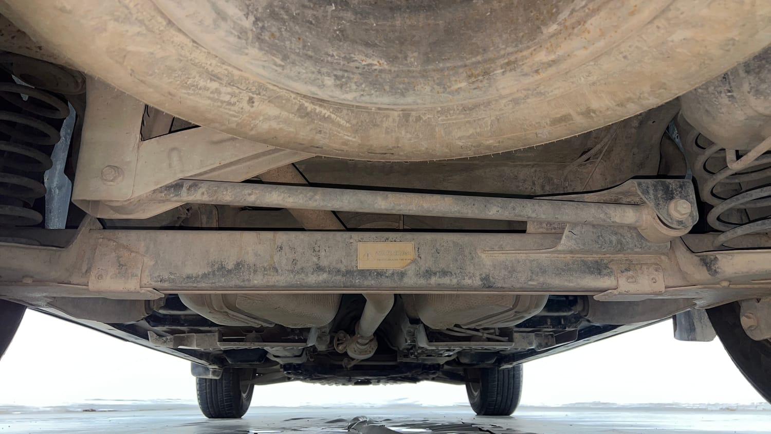 Used 2021 Tata Harrier XZA Plus Dual Tone Diesel Automatic extra REAR UNDERBODY VIEW (TAKEN FROM REAR)