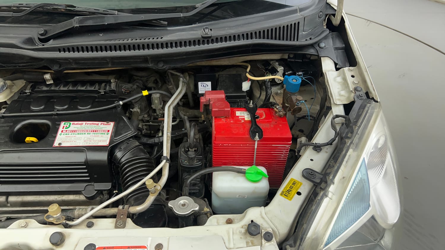 Used 2016 Maruti Suzuki Wagon R 1.0 VXI Petrol + CNG (Outside Fitted) Cng Manual engine ENGINE LEFT SIDE VIEW