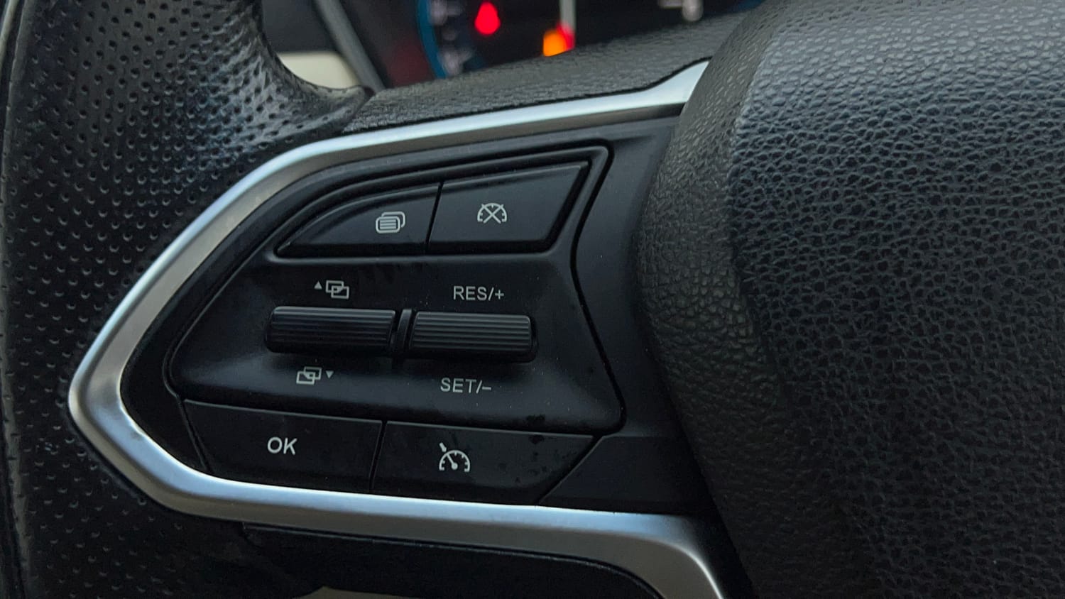 Used 2021 MG Motors Hector Sharp 1.5 Petrol Turbo DCT Petrol Automatic top_features Cruise control