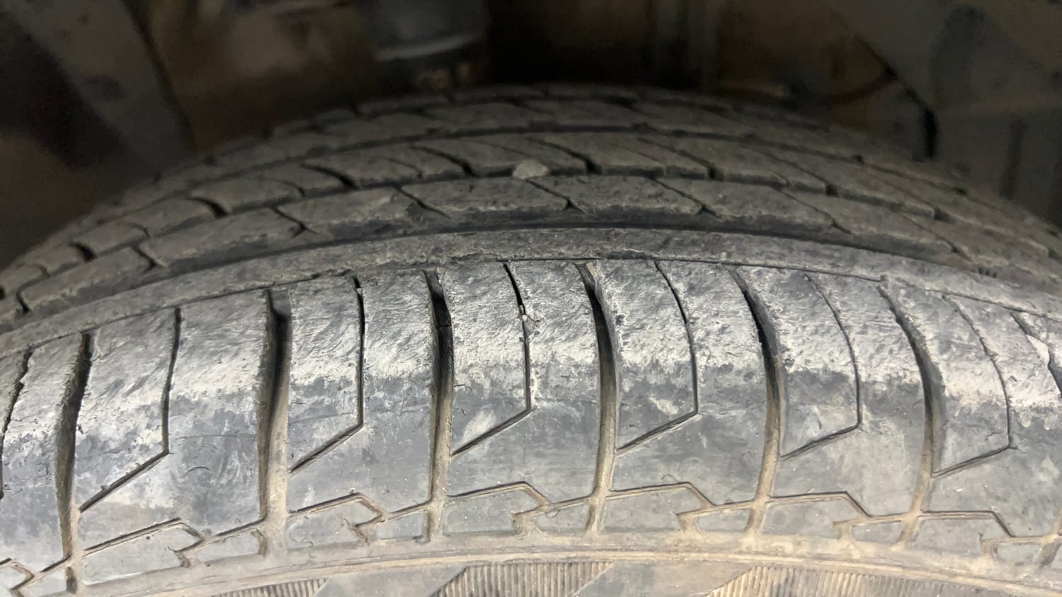 Used 2022 Maruti Suzuki S-Cross Alpha AT Petrol Automatic tyres RIGHT FRONT TYRE TREAD VIEW