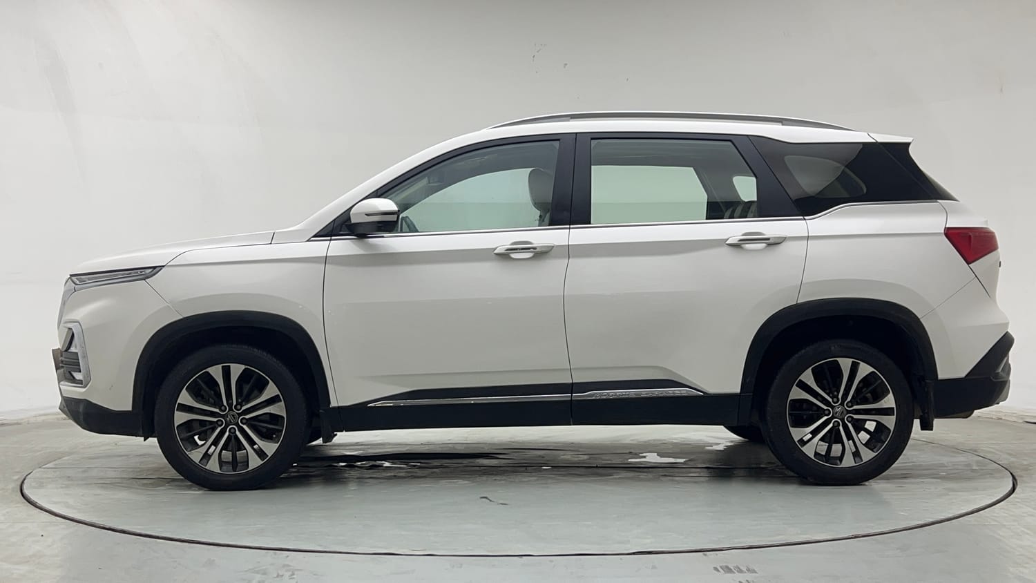 Used 2021 MG Motors Hector Sharp 1.5 Petrol Turbo DCT Petrol Automatic exterior LEFT SIDE VIEW