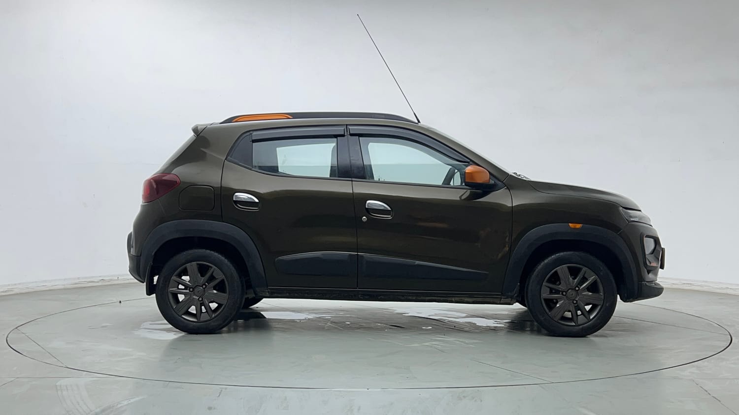 Used 2020 Renault Kwid CLIMBER 1.0 Petrol Manual exterior RIGHT SIDE VIEW