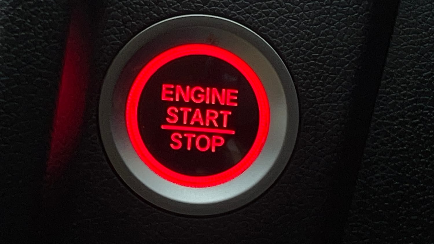 Used 2022 Honda Jazz VX CVT Petrol Automatic top_features Keyless start