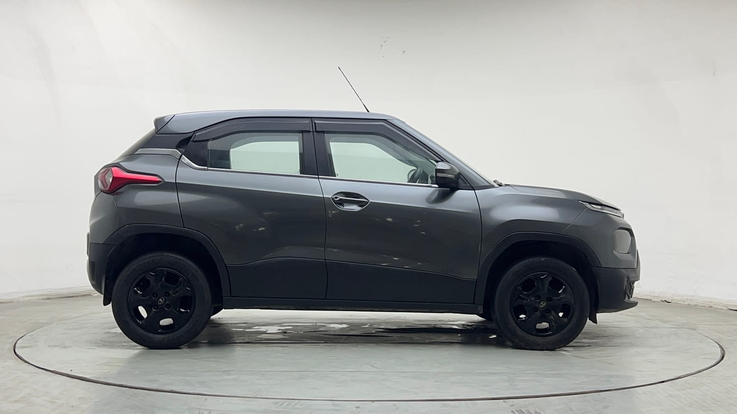 Used 2022 Tata Punch Accomplished AMT Petrol Automatic exterior RIGHT SIDE VIEW