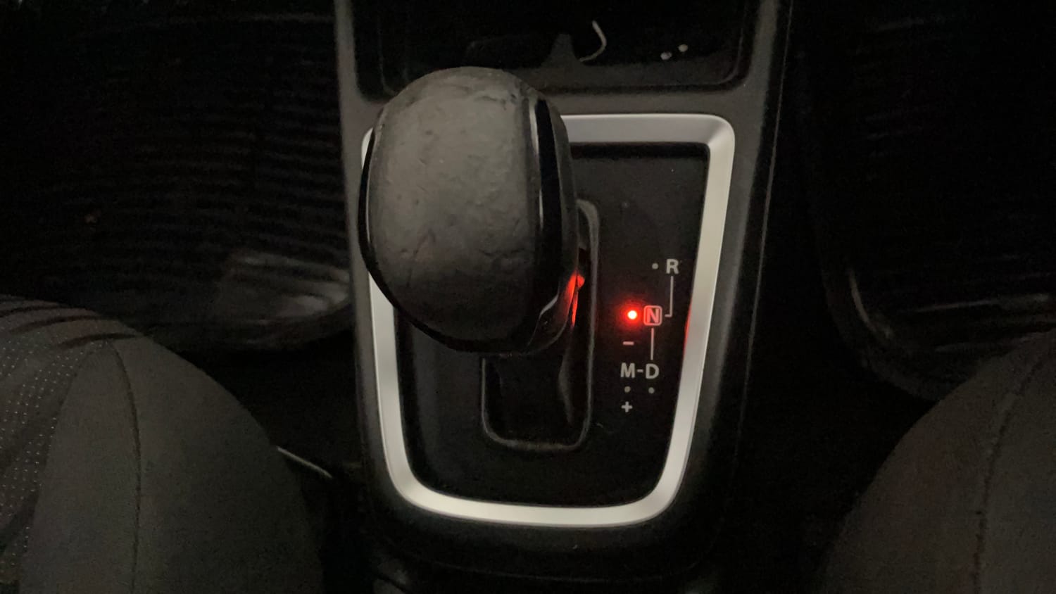 Used 2019 Maruti Suzuki Swift ZXi AMT Petrol Automatic interior GEAR  KNOB VIEW