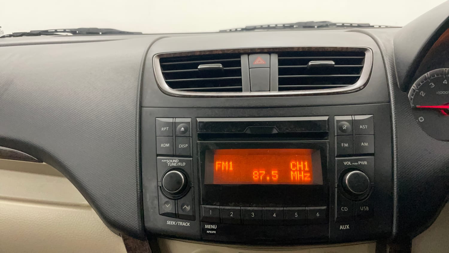 Used 2015 Maruti Suzuki Swift Dzire VXI Petrol Manual interior MUSIC SYSTEM & AC CONTROL VIEW