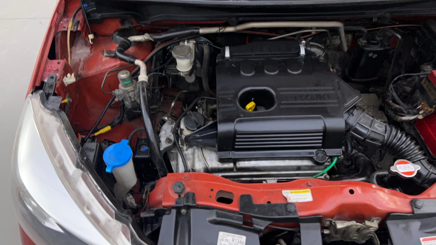 Used 2015 Maruti Suzuki Celerio VXi AMT Petrol Automatic engine ENGINE RIGHT SIDE VIEW