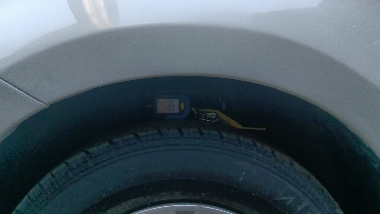 Used 2018 Maruti Suzuki Dzire VDi AMT Diesel Automatic tyres LEFT FRONT TYRE TREAD VIEW