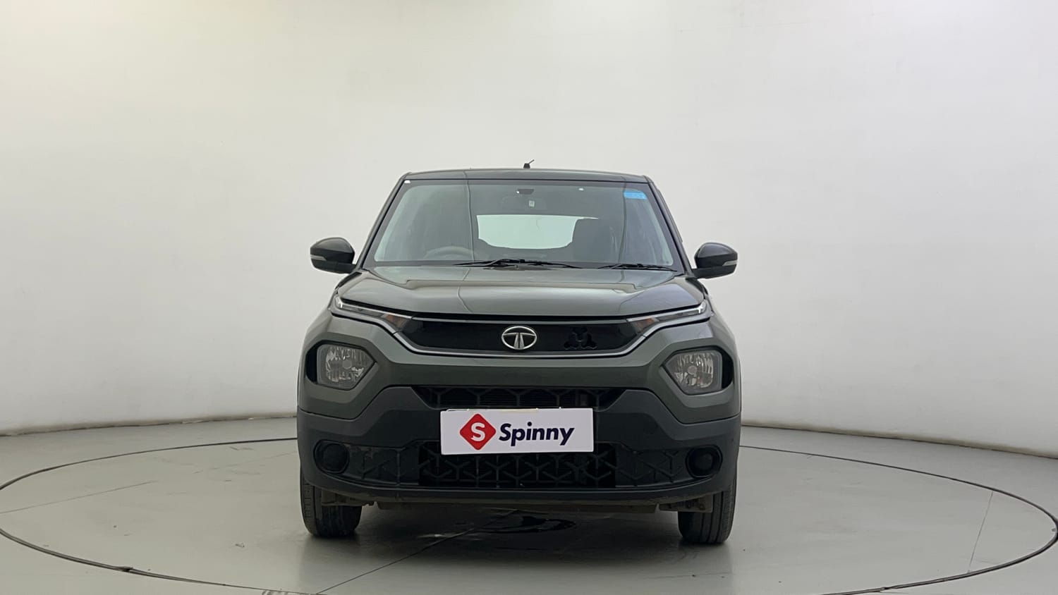 Used 2023 Tata Punch Camo Accomplished AMT Petrol Automatic exterior FRONT VIEW