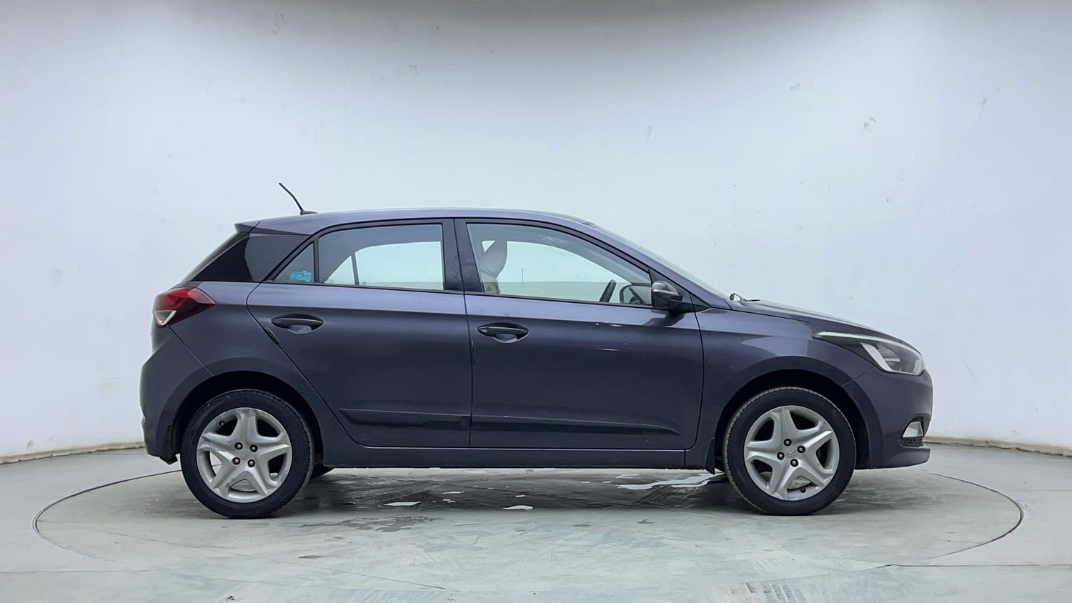 Used 2017 Hyundai Elite i20 Asta 1.2 Petrol Manual exterior RIGHT SIDE VIEW