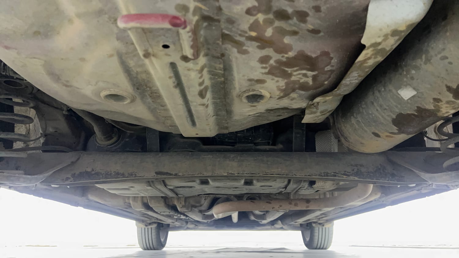 Used 2017 Hyundai Elite i20 Asta 1.2 Petrol Manual extra REAR UNDERBODY VIEW (TAKEN FROM REAR)
