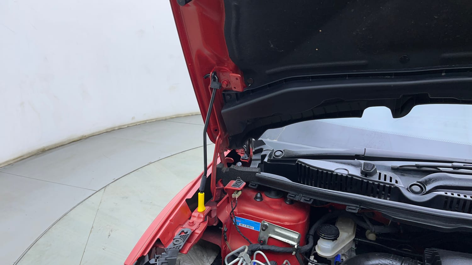 Used 2024 Tata Nexon Fearless Plus S 1.2 Revotron Petrol 6MT DT Petrol Manual engine ENGINE RIGHT SIDE HINGE & APRON VIEW