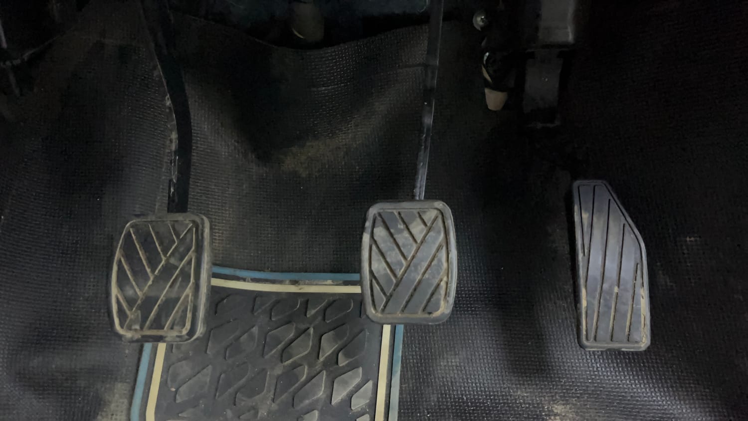 Used 2022 Maruti Suzuki Wagon R ZXi 1.2 Petrol Manual interior PEDALS VIEW