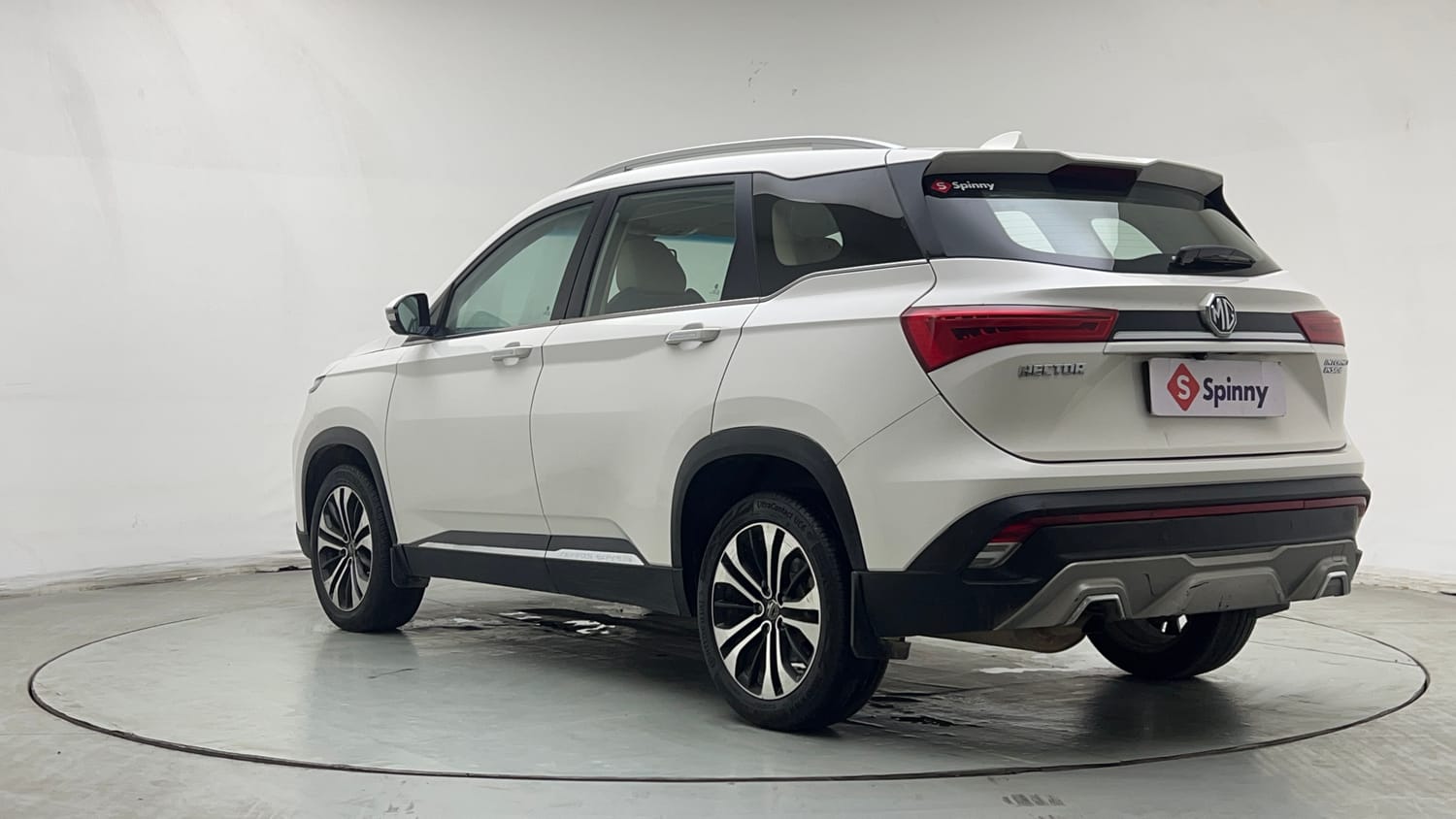 Used 2021 MG Motors Hector Sharp 1.5 Petrol Turbo DCT Petrol Automatic exterior LEFT REAR CORNER VIEW