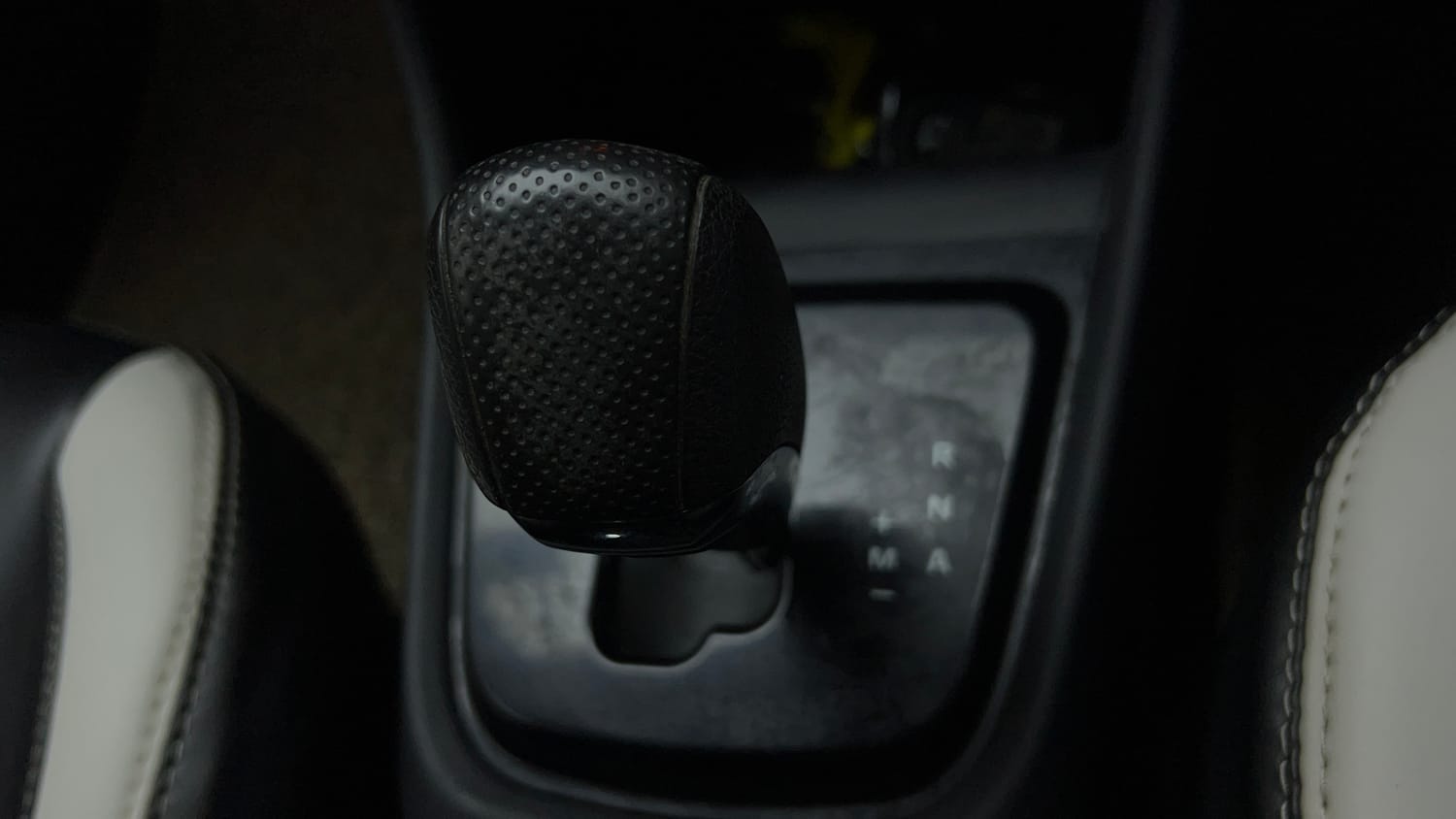 Used 2022 Tata Punch Accomplished AMT Petrol Automatic interior GEAR  KNOB VIEW
