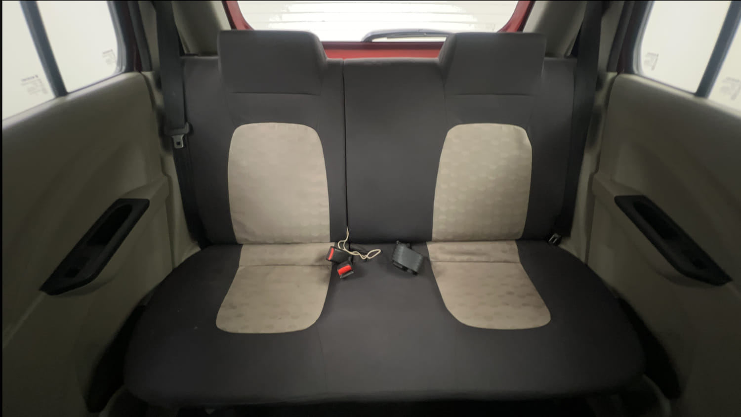 Used 2016 Maruti Suzuki Celerio ZXi AMT Petrol Automatic interior REAR SEAT CONDITION VIEW