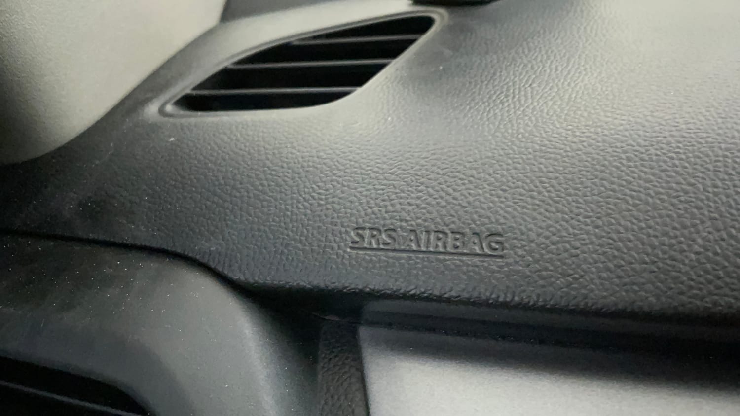 Used 2019 Maruti Suzuki Swift ZXi AMT Petrol Automatic top_features Airbags