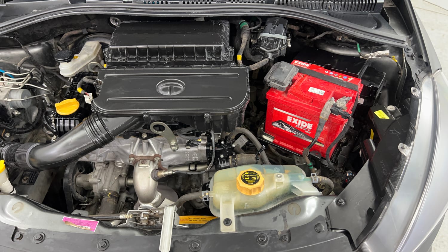 Used 2020 Tata Tiago Revotron XZ Petrol Manual engine ENGINE LEFT SIDE VIEW