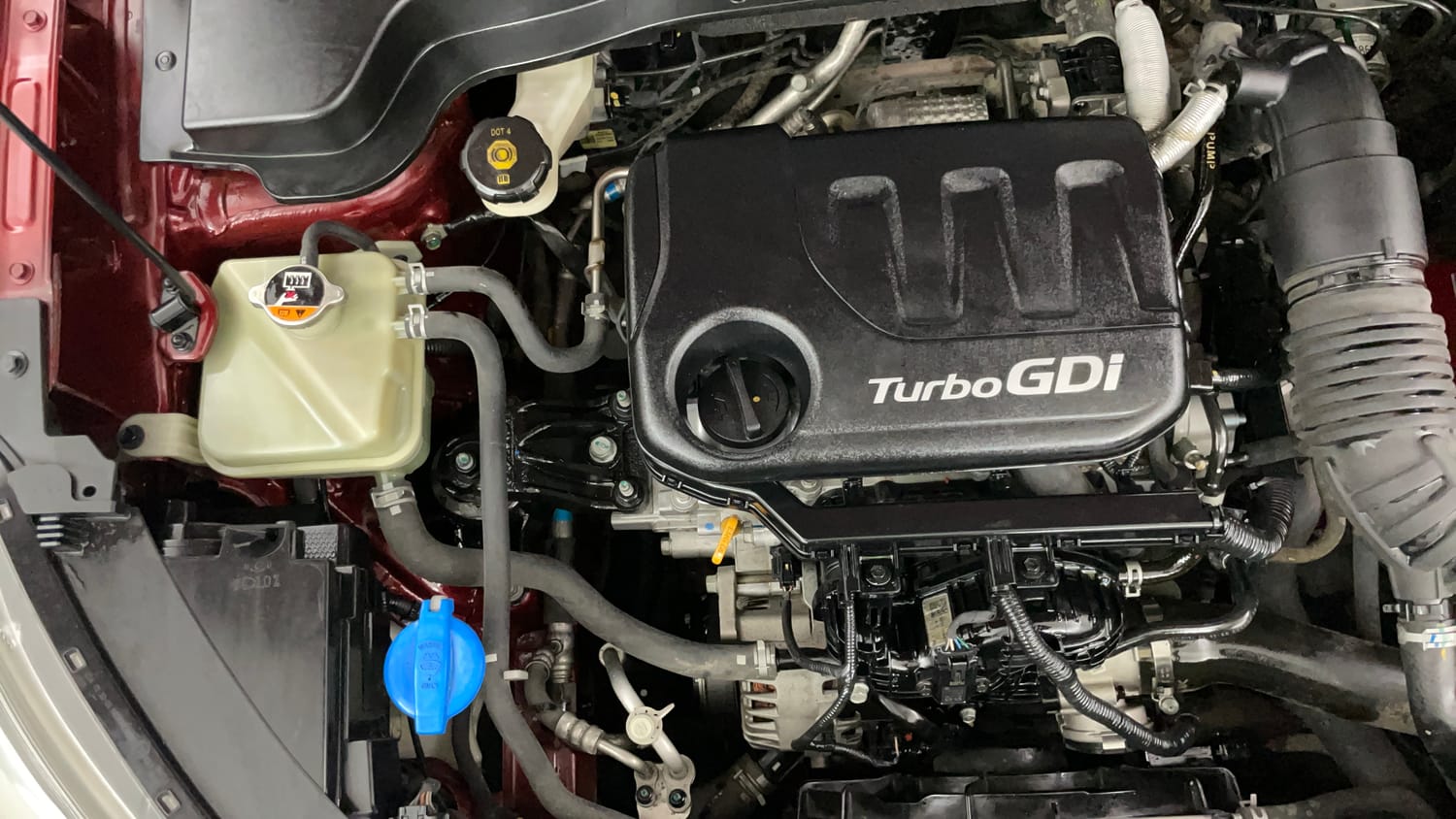 Used 2020 Kia Sonet GTX Plus 1.0 DCT Petrol Automatic engine ENGINE RIGHT SIDE VIEW