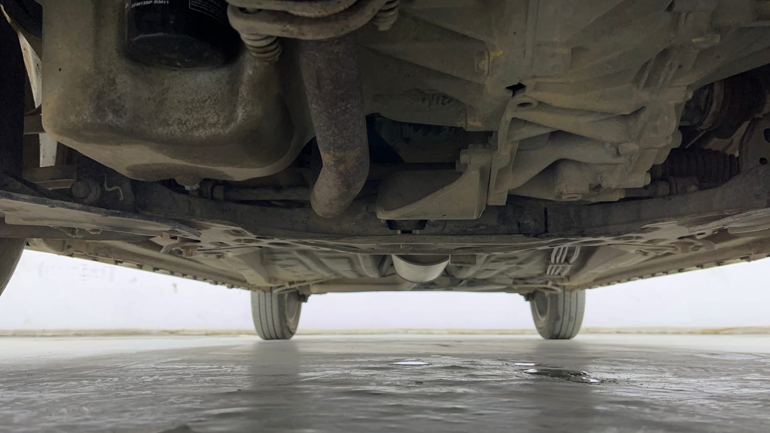 Used 2020 Maruti Suzuki Ignis Alpha 1.2 AMT Petrol Automatic extra FRONT LEFT UNDERBODY VIEW